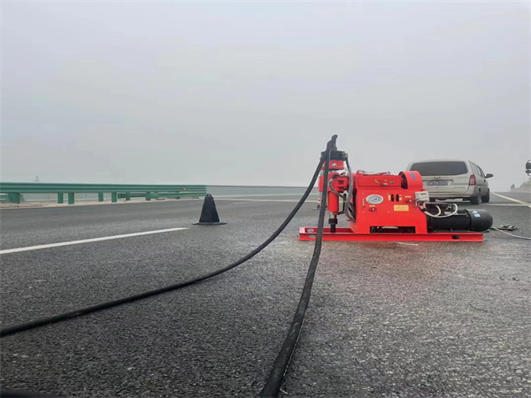 绥阳马路路基路面开裂下沉注浆加固灌浆